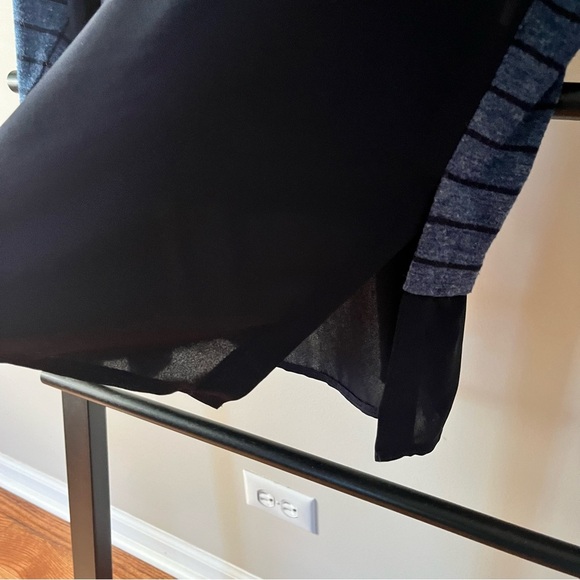 Ann Taylor LOFT Blue Striped Casual Sweater L - Picture 7 of 8